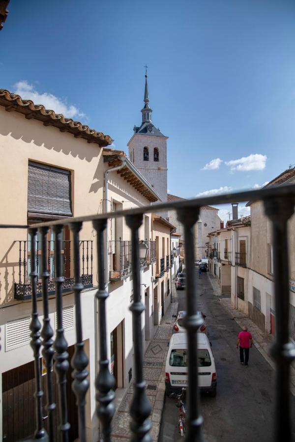 La Encomienda De Oreja Colmenar de Oreja Exterior foto